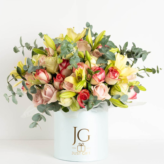 Charming Rose Box