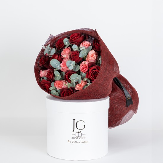 الوردي الاحمر الجميل