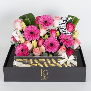 الاكريلك الوردي الملكي