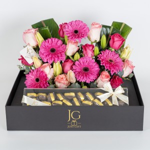 الاكريلك الوردي الملكي