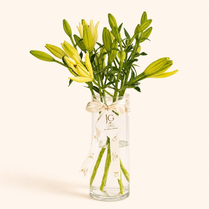 White Lilly Vase
